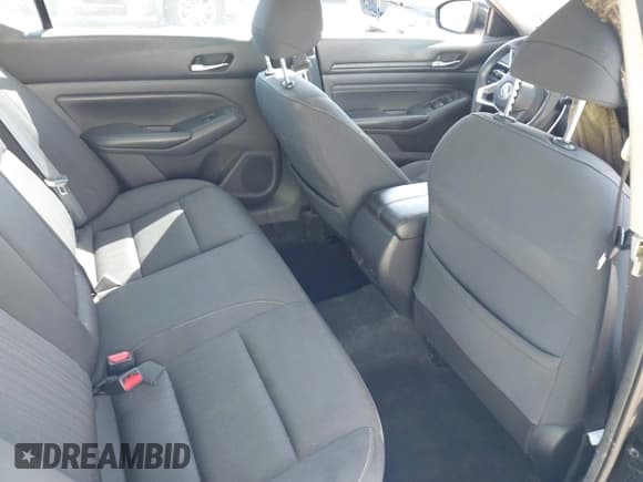✅ 2020 Nissan Altima S • VIN: 1N4BL4BV1LC126344 • Lot: 43318650. Listed on IAAI with 151,798 mi. Free auction sales archive from the USA and detailed vehicle history report at DreamBid. Image 8.