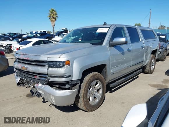 ✅ 2017 Chevrolet Silverado 1500 LTZ • VIN: 3GCUKSEC1HG244239 • Lot: 43442927. Wystawiony na IAAI z przebiegiem 138 532 mil. Bezpłatny archiwum sprzedaży aukcyjnych z USA i szczegółowy raport historii pojazdu na DreamBid. Zdjęcie 17.