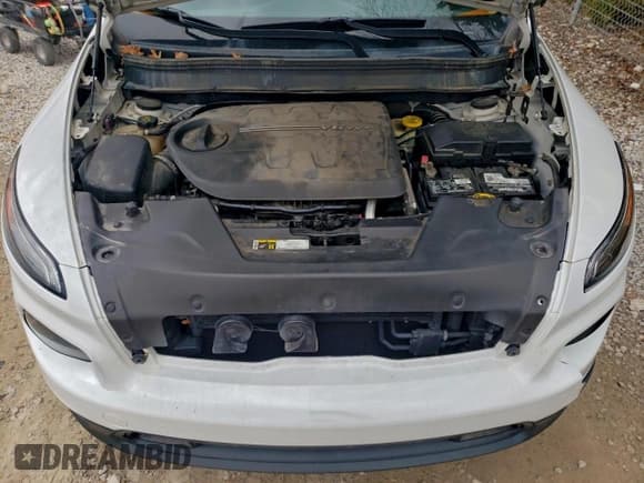 ✅ 2015 Jeep Cherokee Latitude • VIN: 1C4PJMCS2FW703895 • Лот: 93817495. Опубликован ранее на Copart с пробегом 198 551 миль. Бесплатный доступ к архиву аукционных продаж из США и подробный отчёт об истории автомобиля на DreamBid. Изображение 12.