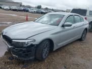 ✅ 2019 BMW 5 Series 530i • VIN: WBAJA5C51KWW22318 • Лот: 43304765. Опубликован ранее на IAAI с пробегом Не указан. Бесплатный доступ к архиву аукционных продаж из США и подробный отчёт об истории автомобиля на DreamBid. Изображение 2.