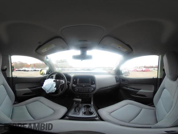 ✅ 2018 Chevrolet Colorado 2WD Work Truck • VIN: 1GCGSBEA3J1270776 • Lot: 43603450. Wystawiony na IAAI z przebiegiem 47 507 mil. Bezpłatny archiwum sprzedaży aukcyjnych z USA i szczegółowy raport historii pojazdu na DreamBid. Zdjęcie 19.