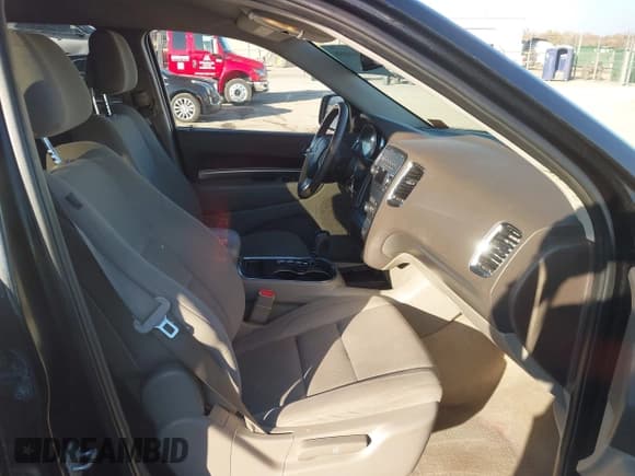 ✅ 2013 Dodge Durango SXT • VIN: 1C4RDHAG2DC684110 • Lot: 43690898. Listed on IAAI with 233,279 mi. Free auction sales archive from the USA and detailed vehicle history report at DreamBid. Image 5.