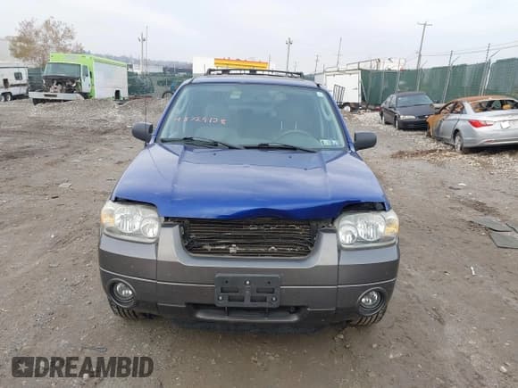 ✅ 2006 Ford Escape XLT • VIN: 1FMCU93136KA28796 • Lot: 43729128. Wystawiony na IAAI z przebiegiem 162 201 mil. Bezpłatny archiwum sprzedaży aukcyjnych z USA i szczegółowy raport historii pojazdu na DreamBid. Zdjęcie 13.
