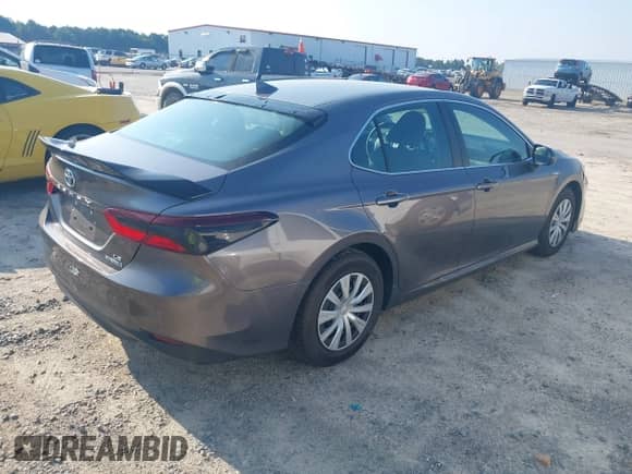 2021 Toyota Camry Hybrid LE с VIN 4T1C31AK5MU029840, выставлен на аукционе IAAI как лот 43019869 с пробегом 40 369 миль миль и . История ставок и продаж доступна на DreamBid. Изображение 4.