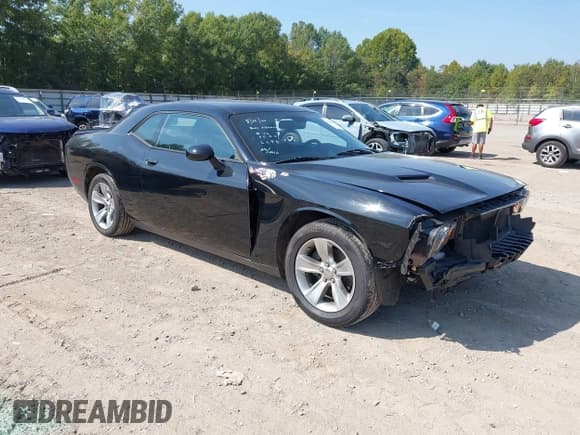 ✅ 2021 Dodge Challenger SXT • VIN: 2C3CDZAG7MH538766 • Lot: 43205148. Wystawiony na IAAI z przebiegiem 72 723 mil. Bezpłatny archiwum sprzedaży aukcyjnych z USA i szczegółowy raport historii pojazdu na DreamBid. Zdjęcie 1.