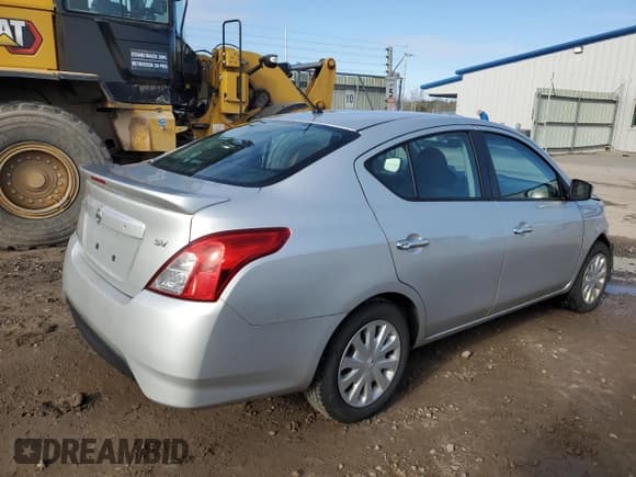✅ 2017 Nissan Versa SV • VIN: 3N1CN7AP6HK459026 • Lot: 92895855. Listed on Copart with 178,219 mi. Free auction sales archive from the USA and detailed vehicle history report at DreamBid. Image 3.