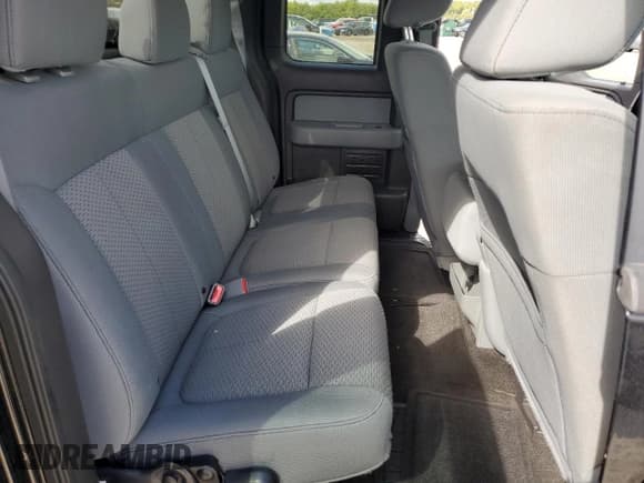 ✅ 2011 Ford F-150 XL • VIN: 1FTEX1CM0BFA49740 • Lot: 84177145. Listed on Copart with 274,616 mi. Free auction sales archive from the USA and detailed vehicle history report at DreamBid. Image 10.