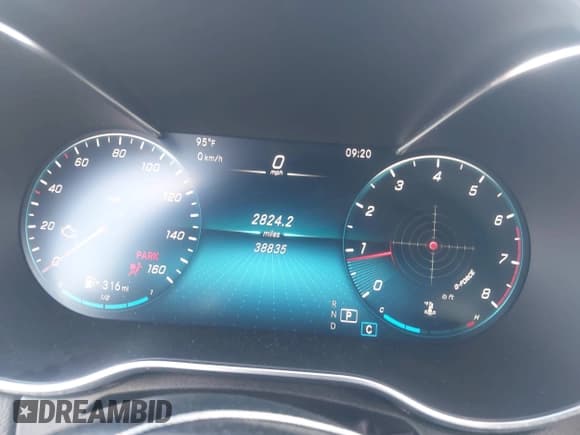 ✅ 2021 Mercedes-Benz C 300 • VIN: W1KWJ8DB9MG065062 • Lot: 42567825. Wystawiony na IAAI z przebiegiem 38 835 mil. Bezpłatny archiwum sprzedaży aukcyjnych z USA i szczegółowy raport historii pojazdu na DreamBid. Zdjęcie 7.