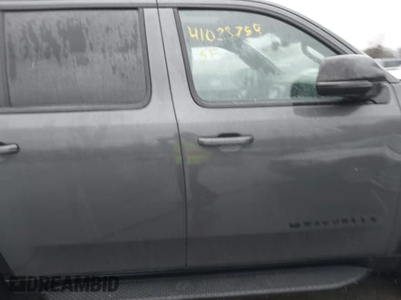 ✅ 2023 Jeep Wagoneer Series II Carbide • VIN: 1C4SJVBP8PS514948 • Lot: 41028759. Listed on IAAI with 30,406 mi. Free auction sales archive from the USA and detailed vehicle history report at DreamBid. Image 14.