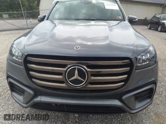 ✅ 2024 Mercedes-Benz GLS 450 • VIN: 4JGFF5KE3RB086948 • Lot: 42259419. Wystawiony na IAAI z przebiegiem 24 657 mil. Bezpłatny archiwum sprzedaży aukcyjnych z USA i szczegółowy raport historii pojazdu na DreamBid. Zdjęcie 12.