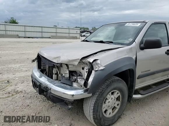 ✅ 2004 Chevrolet Colorado 1SB LS Z85 • VIN: 1GCDT136048135579 • Лот: 55729635. Опубликован ранее на Copart с пробегом 242 895 миль. Бесплатный доступ к архиву аукционных продаж из США и подробный отчёт об истории автомобиля на DreamBid. Изображение 13.