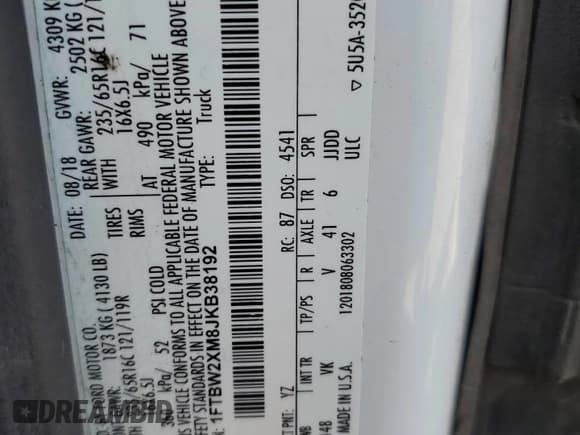 ✅ 2018 Ford Transit • VIN: 1FTBW2XM8JKB38192 • Lot: 71673765. Wystawiony na Copart z przebiegiem 143 494 mil. Bezpłatny archiwum sprzedaży aukcyjnych z USA i szczegółowy raport historii pojazdu na DreamBid. Zdjęcie 12.