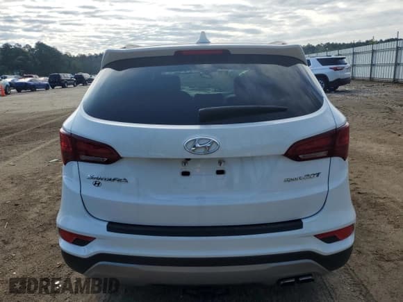 ✅ 2018 Hyundai Santa Fe 2.0T • VIN: 5NMZU4LA9JH073926 • Лот: 58314864. Опубликован ранее на Copart с пробегом 59 819 миль. Бесплатный доступ к архиву аукционных продаж из США и подробный отчёт об истории автомобиля на DreamBid. Изображение 6.