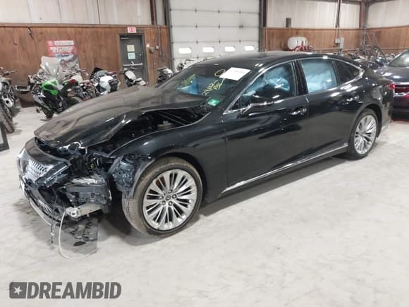 ✅ 2018 Lexus LS 500 • VIN: JTHC51FF9J5000548 • Лот: 41784987. Опубликован ранее на IAAI с пробегом 29 067 миль. Бесплатный доступ к архиву аукционных продаж из США и подробный отчёт об истории автомобиля на DreamBid. Изображение 2.