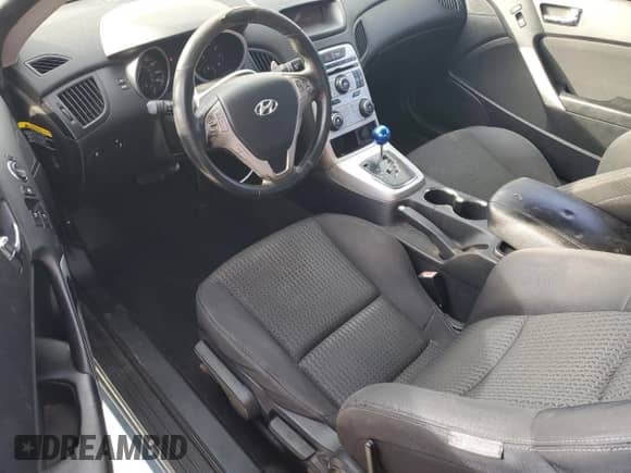 2010 Hyundai Genesis Coupe Premium с VIN KMHHT6KD6AU011345, выставлен на аукционе Copart как лот 41765295 с пробегом 175 430 миль миль и Чистый • Clean title. История ставок и продаж доступна на DreamBid. Изображение 8.