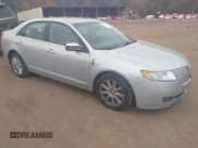 ✅ 2010 Lincoln MKZ • VIN: 3LNHL2GC2AR627267 • Lot: 43739919. Listed on IAAI with 182,090 mi. Free auction sales archive from the USA and detailed vehicle history report at DreamBid. Image 1.