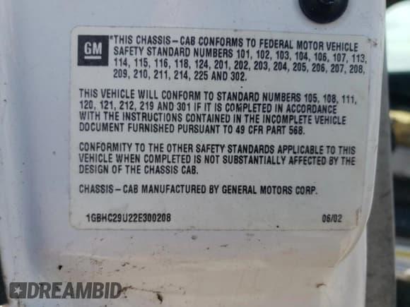 ✅ 2002 Chevrolet Silverado 1500 • VIN: 1GBHC29U22E300208 • Лот: 52234395. Опубликован ранее на Copart с пробегом Не указан. Бесплатный доступ к архиву аукционных продаж из США и подробный отчёт об истории автомобиля на DreamBid. Изображение 12.