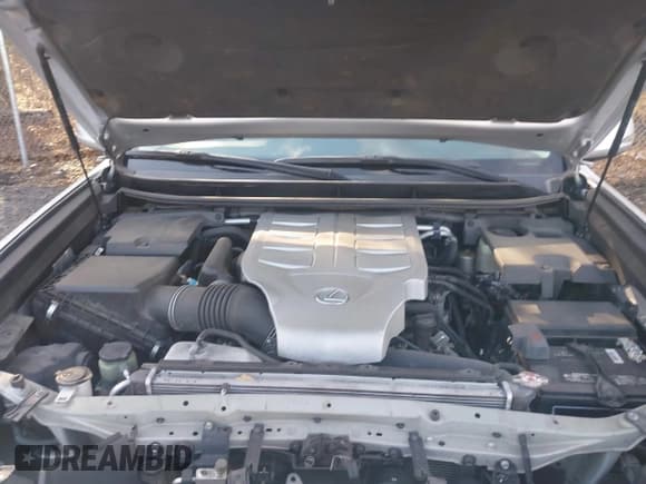 ✅ 2017 Lexus GX 460 • VIN: JTJBM7FX1H5167991 • Lot: 42219656. Wystawiony na IAAI z przebiegiem 65 508 mil. Bezpłatny archiwum sprzedaży aukcyjnych z USA i szczegółowy raport historii pojazdu na DreamBid. Zdjęcie 10.