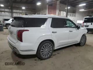 ✅ 2024 Hyundai Palisade Calligraphy • VIN: KM8R7DGE7RU731635 • Лот: 88485335. Опубликован ранее на Copart с пробегом 14 791 миль. Бесплатный доступ к архиву аукционных продаж из США и подробный отчёт об истории автомобиля на DreamBid. Изображение 3.