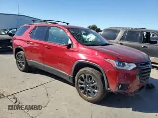 ✅ 2021 Chevrolet Traverse RS • VIN: 1GNEVJKW7MJ188411 • Lot: 82182205. Wystawiony na Copart z przebiegiem 61 024 mil. Bezpłatny archiwum sprzedaży aukcyjnych z USA i szczegółowy raport historii pojazdu na DreamBid. Zdjęcie 4.