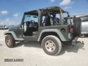 ✅ 2006 Jeep Wrangler SE • VIN: 1J4FA29196P754586 • Лот: 61381785. Опубликован ранее на Copart с пробегом 171 029 миль. Бесплатный доступ к архиву аукционных продаж из США и подробный отчёт об истории автомобиля на DreamBid. Изображение 2.