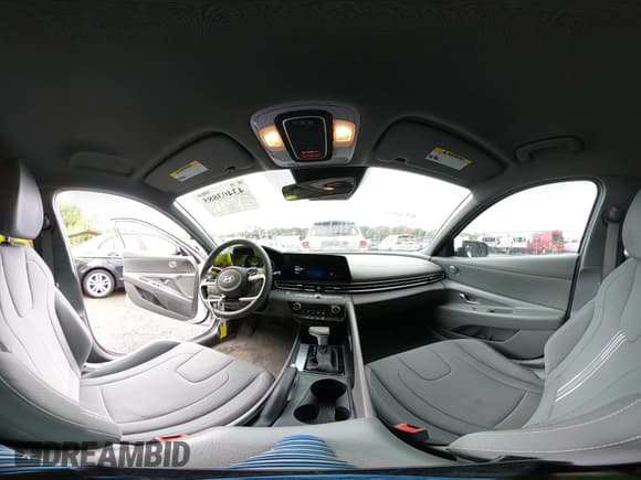 ✅ 2024 Hyundai Elantra SEL • VIN: KMHLM4DG8RU641513 • Lot: 43403885. Listed on IAAI with 33,573 mi. Free auction sales archive from the USA and detailed vehicle history report at DreamBid. Image 24.