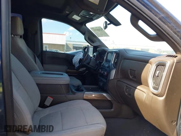 ✅ 2022 Chevrolet Silverado 1500 RST • VIN: 1GCUYEED4NZ176541 • Лот: 42686532. Опубликован ранее на IAAI с пробегом 108 821 миль. Бесплатный доступ к архиву аукционных продаж из США и подробный отчёт об истории автомобиля на DreamBid. Изображение 5.