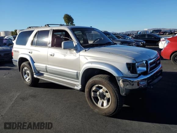 ✅ 1996 Toyota 4Runner Limited • VIN: JT3HN87R5T0046309 • Лот: 90522385. Опубликован ранее на Copart с пробегом 256 963 миль. Бесплатный доступ к архиву аукционных продаж из США и подробный отчёт об истории автомобиля на DreamBid. Изображение 4.