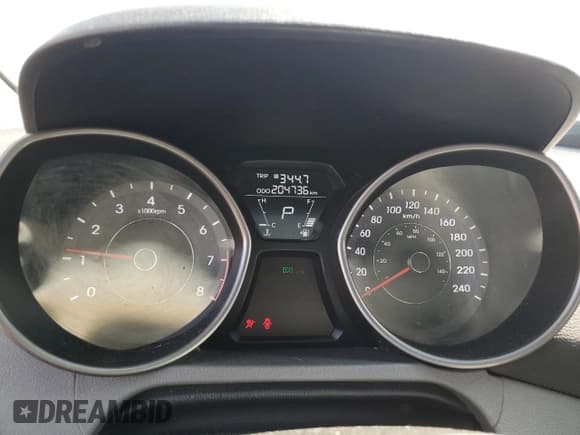 ✅ 2013 Hyundai Elantra Limited • VIN: 5NPDH4AE7DH176564 • Lot: 71714245. Listed on Copart with 204,736 mi. Free auction sales archive from the USA and detailed vehicle history report at DreamBid. Image 9.