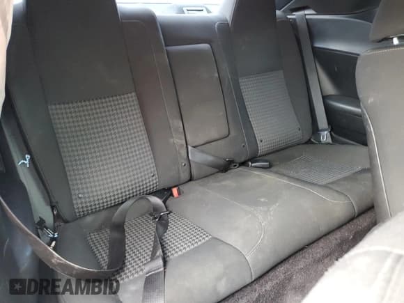 ✅ 2019 Dodge Challenger R/T • VIN: 2C3CDZBT7KH524441 • Lot: 41672814. Wystawiony na Copart z przebiegiem 96 559 mil. Bezpłatny archiwum sprzedaży aukcyjnych z USA i szczegółowy raport historii pojazdu na DreamBid. Zdjęcie 10.