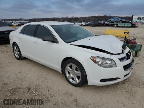 ✅ 2012 Chevrolet Malibu 1FL • VIN: 1G1ZA5EU1CF237863 • Lot: 82188984. Listed on Copart with 111,434 mi. Free auction sales archive from the USA and detailed vehicle history report at DreamBid. Image 4.