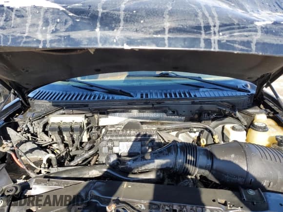 ✅ 2006 Ford Expedition Eddie Bauer • VIN: 1FMPU18566LA37758 • Lot: 88683665. Listed on Copart with 223,308 mi. Free auction sales archive from the USA and detailed vehicle history report at DreamBid. Image 12.