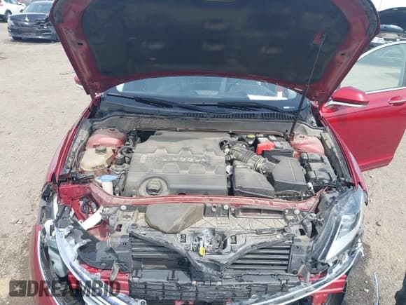 ✅ 2015 Lincoln MKZ • VIN: 3LN6L2GK5FR618150 • Лот: 41898829. Опубликован ранее на IAAI с пробегом 135 643 миль. Бесплатный доступ к архиву аукционных продаж из США и подробный отчёт об истории автомобиля на DreamBid. Изображение 10.