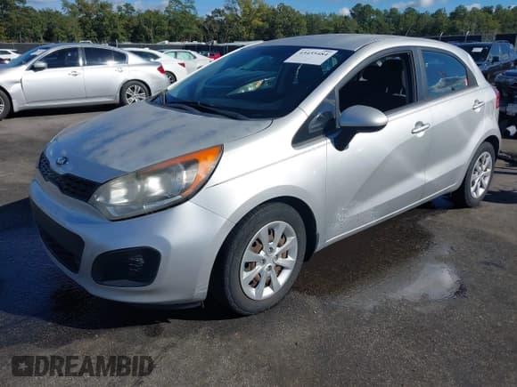 ✅ 2014 Kia Rio LX • VIN: KNADM5A32E6346404 • Лот: 43435484. Опубликован ранее на IAAI с пробегом 83 698 миль. Бесплатный доступ к архиву аукционных продаж из США и подробный отчёт об истории автомобиля на DreamBid. Изображение 17.