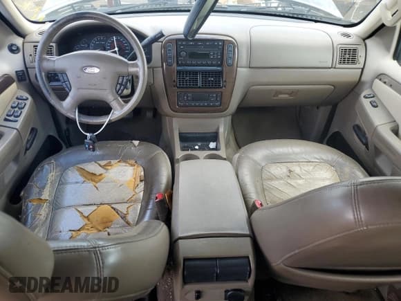 ✅ 2002 Ford Explorer Eddie Bauer • VIN: 1FMZU74W32ZA92329 • Lot: 57885775. Listed on Copart with Not provided. Free auction sales archive from the USA and detailed vehicle history report at DreamBid. Image 8.