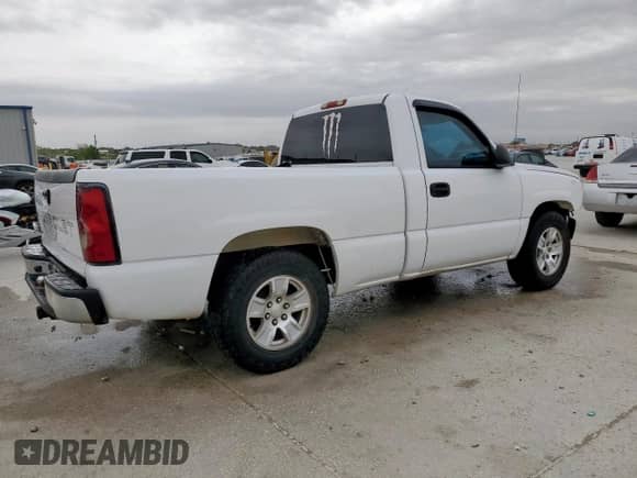 2005 Chevrolet Silverado 1500 Work Truck с VIN 1GCEC14X15Z134674, выставлен на аукционе Copart как лот 50159365 с пробегом 207 248 миль миль и Списание • Salvage title. История ставок и продаж доступна на DreamBid. Изображение 3.