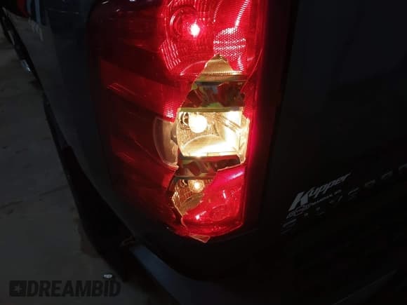 ✅ 2011 Chevrolet Silverado 2500HD LT • VIN: 1GC1KXCG2BF257662 • Лот: 41577767. Опубликован ранее на IAAI с пробегом 126 884 миль. Бесплатный доступ к архиву аукционных продаж из США и подробный отчёт об истории автомобиля на DreamBid. Изображение 18.