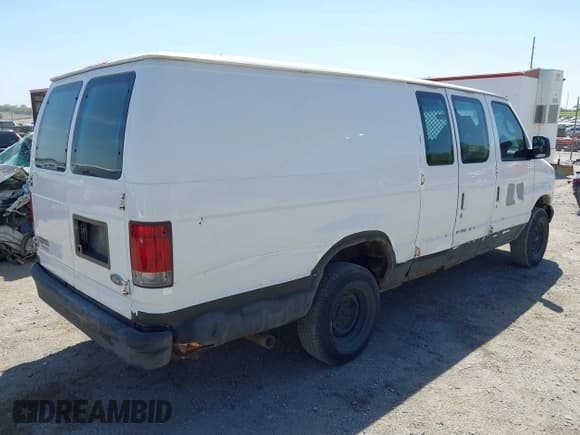 ✅ 2006 Ford Econoline Cargo • VIN: 1FTNS24L56DA10931 • Lot: 42222053. Listed on IAAI with 137,505 mi. Free auction sales archive from the USA and detailed vehicle history report at DreamBid. Image 4.