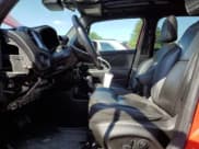 ✅ 2020 Jeep Renegade Latitude • VIN: ZACNJBB13LPM01011 • Lot: 81408025. Wystawiony na Copart z przebiegiem 69 906 mil. Bezpłatny archiwum sprzedaży aukcyjnych z USA i szczegółowy raport historii pojazdu na DreamBid. Zdjęcie 7.