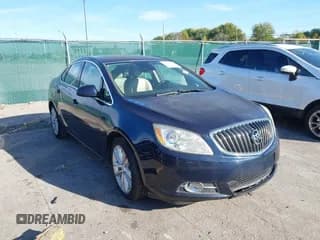 ✅ 2015 Buick Verano Convenience Group • VIN: 1G4PR5SK2F4113879 • Lot: 43414326. Wystawiony na IAAI z przebiegiem 137 451 mil. Bezpłatny archiwum sprzedaży aukcyjnych z USA i szczegółowy raport historii pojazdu na DreamBid. Zdjęcie 1.