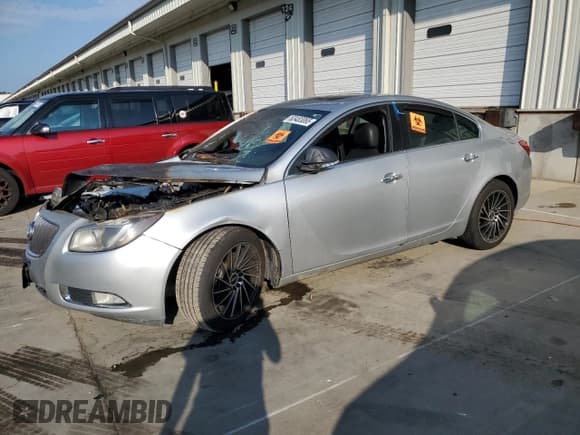 ✅ 2013 Buick Regal Turbo Premium 2 • VIN: 2G4GT5GV8D9218781 • Lot: 63483065. Wystawiony na Copart z przebiegiem Nie podano. Bezpłatny archiwum sprzedaży aukcyjnych z USA i szczegółowy raport historii pojazdu na DreamBid. Zdjęcie 1.