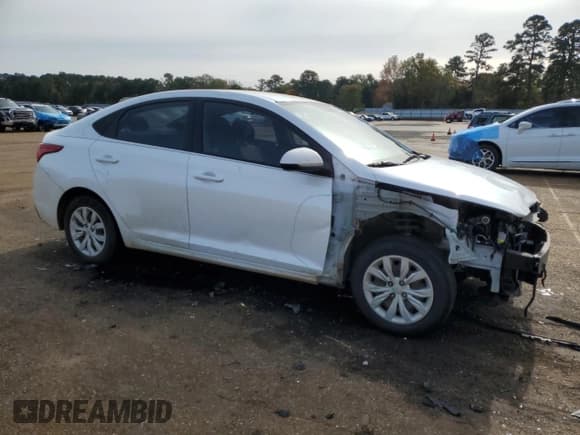 ✅ 2020 Hyundai Accent SE • VIN: 3KPC24A64LE092145 • Лот: 83820574. Опубликован ранее на Copart с пробегом 110 977 миль. Бесплатный доступ к архиву аукционных продаж из США и подробный отчёт об истории автомобиля на DreamBid. Изображение 4.