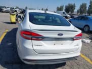 ✅ 2017 Ford Fusion Hybrid SE • VIN: 3FA6P0LU0HR382049 • Lot: 43311588. Wystawiony na IAAI z przebiegiem 150 605 mil. Bezpłatny archiwum sprzedaży aukcyjnych z USA i szczegółowy raport historii pojazdu na DreamBid. Zdjęcie 17.