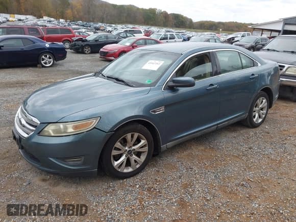 ✅ 2010 Ford Taurus SEL • VIN: 1FAHP2EWXAG153782 • Lot: 43547261. Listed on IAAI with 265,204 mi. Free auction sales archive from the USA and detailed vehicle history report at DreamBid. Image 18.