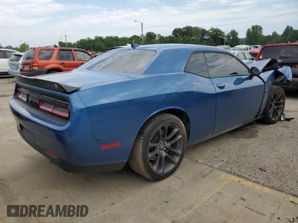 ✅ 2021 Dodge Challenger R/T Scat Pack • VIN: 2C3CDZFJ1MH684021 • Lot: 61532833. Wystawiony na Copart z przebiegiem 21 081 mil. Bezpłatny archiwum sprzedaży aukcyjnych z USA i szczegółowy raport historii pojazdu na DreamBid. Zdjęcie 3.