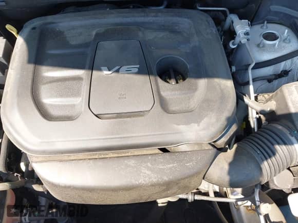 2018 Jeep Grand Cherokee Limited z VIN 1C4RJEBG1JC159332, wystawiony jako IAAI lot #43123211 z przebiegiem 62 515 mil mil oraz . Historia ofert i sprzedaży dostępna na DreamBid. Obrazek 10.