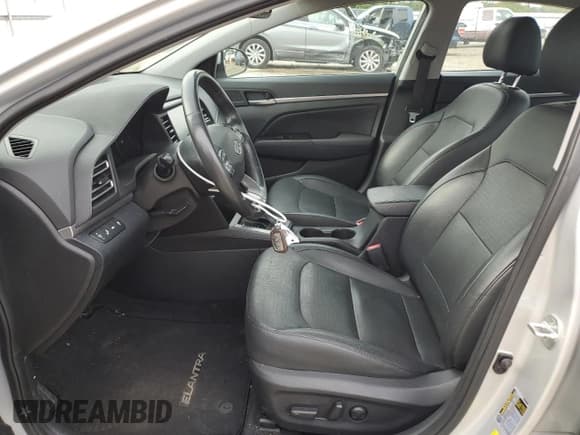 ✅ 2020 Hyundai Elantra SEL • VIN: 5NPD84LF2LH521228 • Lot: 80735595. Listed on Copart with 73,940 mi. Free auction sales archive from the USA and detailed vehicle history report at DreamBid. Image 7.