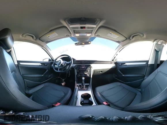 ✅ 2020 Volkswagen Passat SE • VIN: 1VWSA7A32LC016305 • Lot: 43135920. Listed on IAAI with 107,188 mi. Free auction sales archive from the USA and detailed vehicle history report at DreamBid. Image 18.