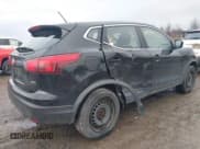 ✅ 2019 Nissan Rogue S • VIN: JN1BJ1CR8KW338173 • Lot: 43788100. Wystawiony na IAAI z przebiegiem 74 627 mil. Bezpłatny archiwum sprzedaży aukcyjnych z USA i szczegółowy raport historii pojazdu na DreamBid. Zdjęcie 4.