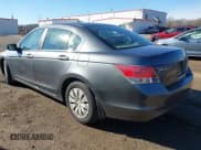 ✅ 2010 Honda Accord LX • VIN: 1HGCP2F39AA074360 • Lot: 43827367. Wystawiony na IAAI z przebiegiem 211 386 mil. Bezpłatny archiwum sprzedaży aukcyjnych z USA i szczegółowy raport historii pojazdu na DreamBid. Zdjęcie 3.